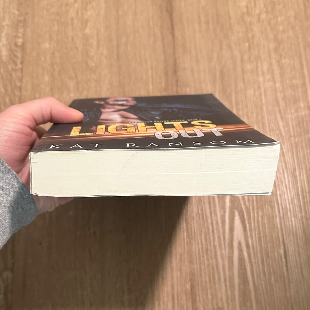 Lights Out by Kat Ransom Book - Picture 6 of 7